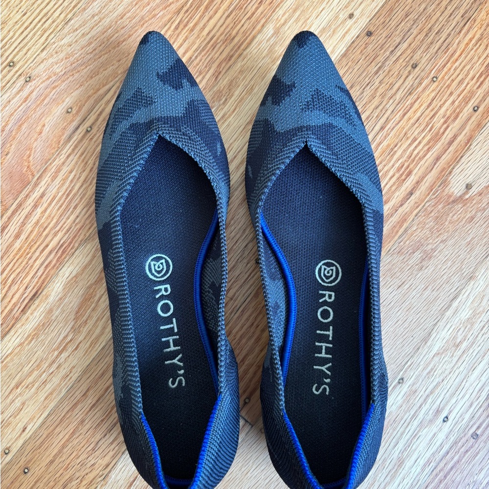 Rothy's The Point Camo Black and Grey Flats- Size 8